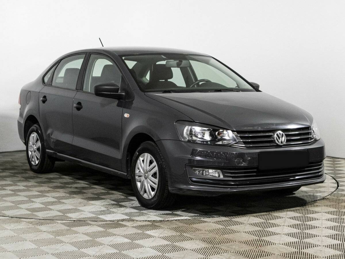 Volkswagen Polo б/у, 2016, Механическая. Фото: #2