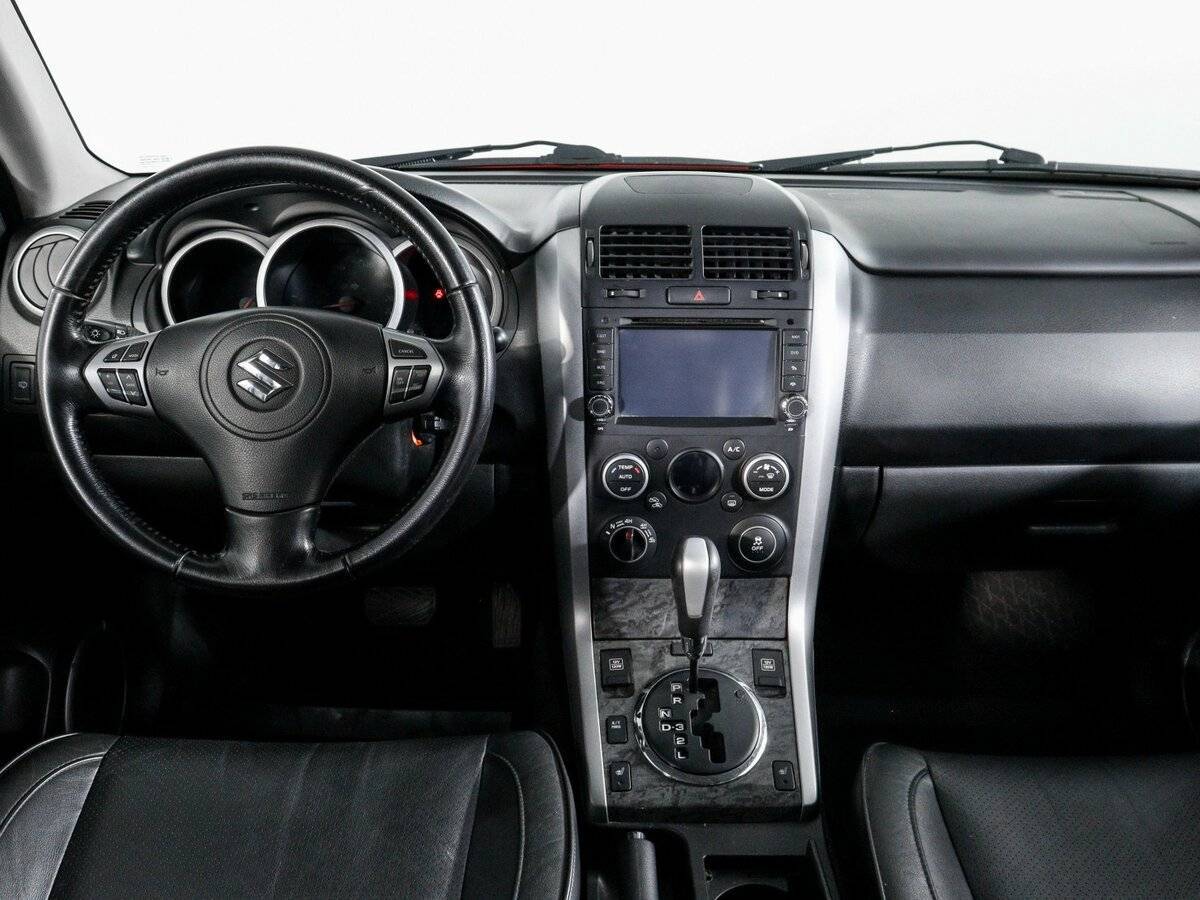 Suzuki Grand Vitara б/у, 2013, Автоматическая. Фото: #8