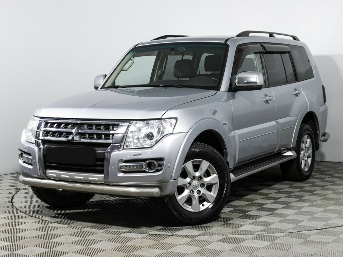 Mitsubishi Pajero б/у, 2015, Автоматическая. Посмотреть фото