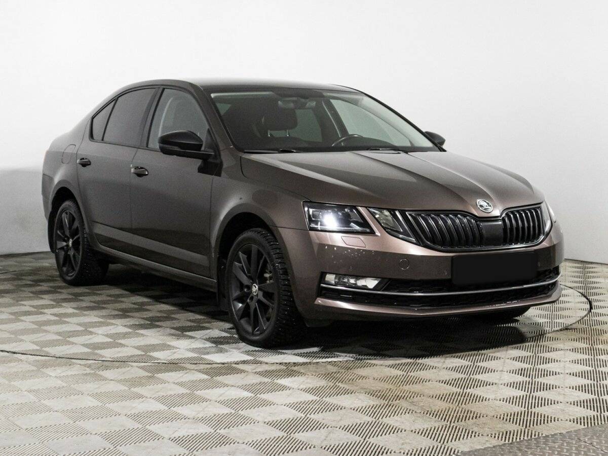 Skoda Octavia б/у, 2018, Роботизированная. Фото: #2