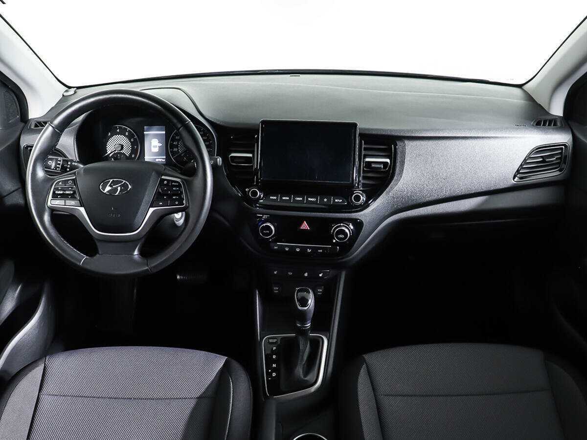 Hyundai Solaris б/у, 2022, Автоматическая. Фото: #12
