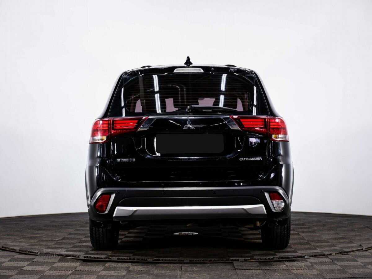 Mitsubishi Outlander б/у, 2018, Вариатор. Фото: #4