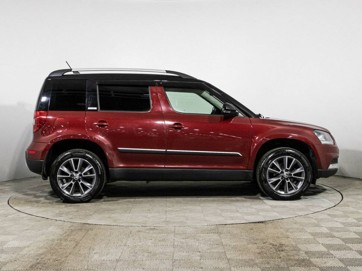 Skoda Yeti б/у, 2017, Автоматическая. Фото: #3