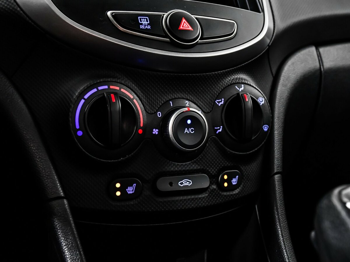 Hyundai Solaris б/у, 2016, Автоматическая. Фото: #12