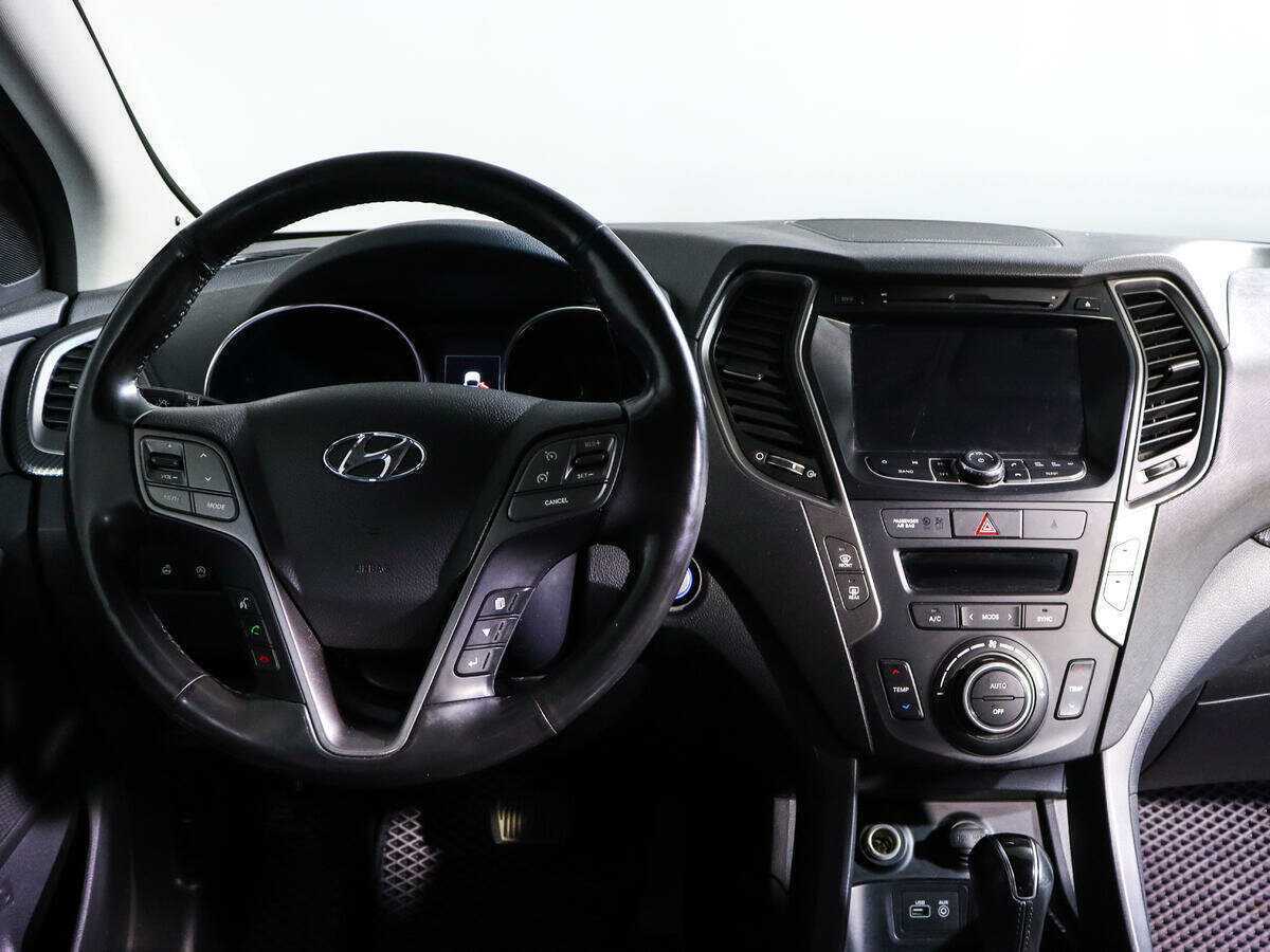 Hyundai Santa Fe б/у, 2018, Автоматическая. Фото: #11