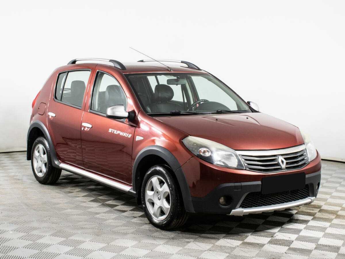 Renault Sandero б/у, 2012, Механическая. Фото: #2