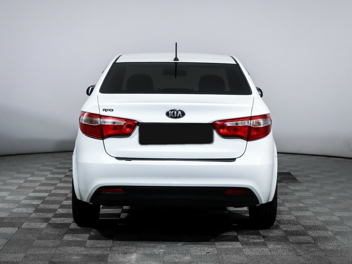 Kia Rio б/у, 2013, Механическая. Фото: #4