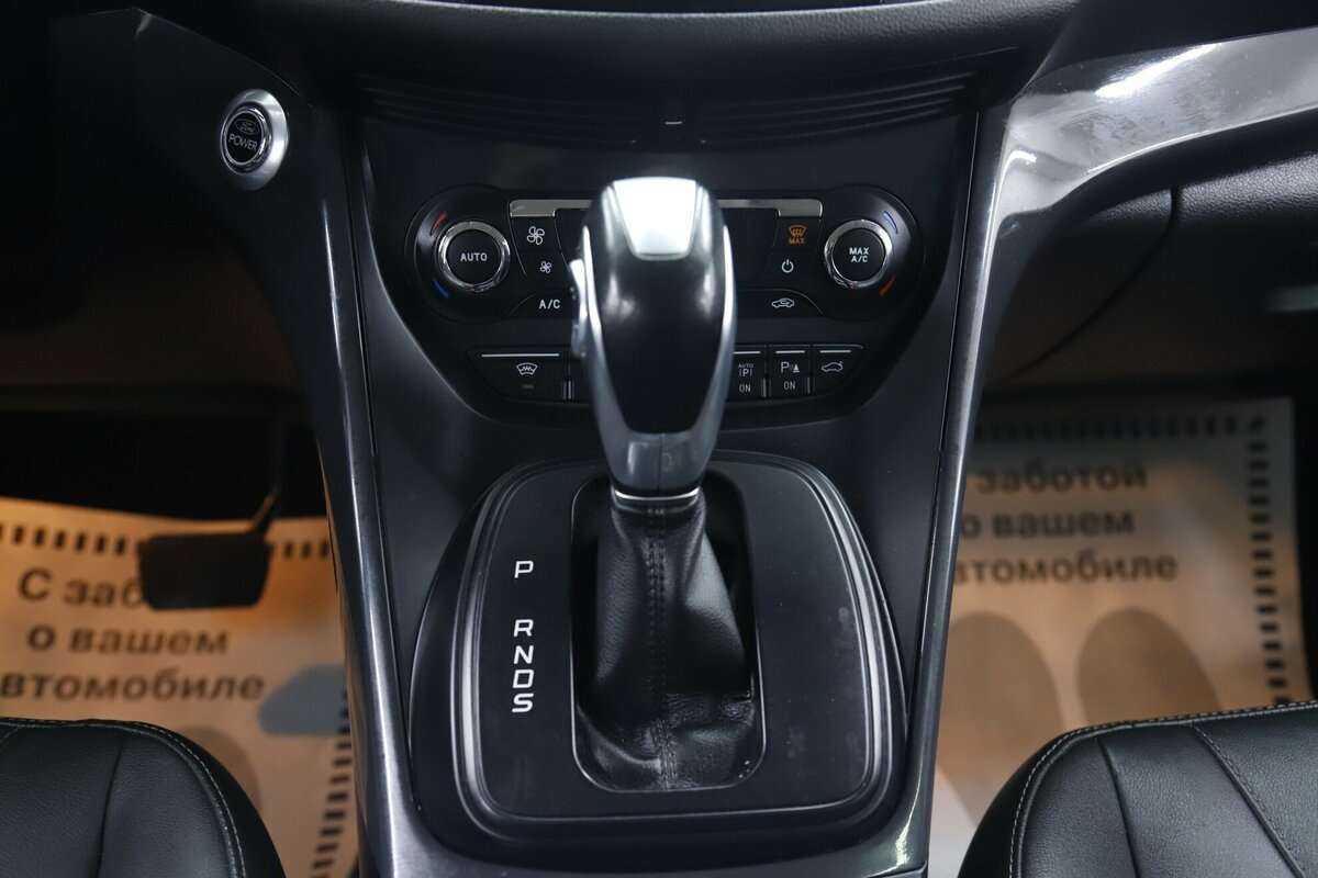 Ford Kuga б/у, 2016, Автоматическая. Фото: #16