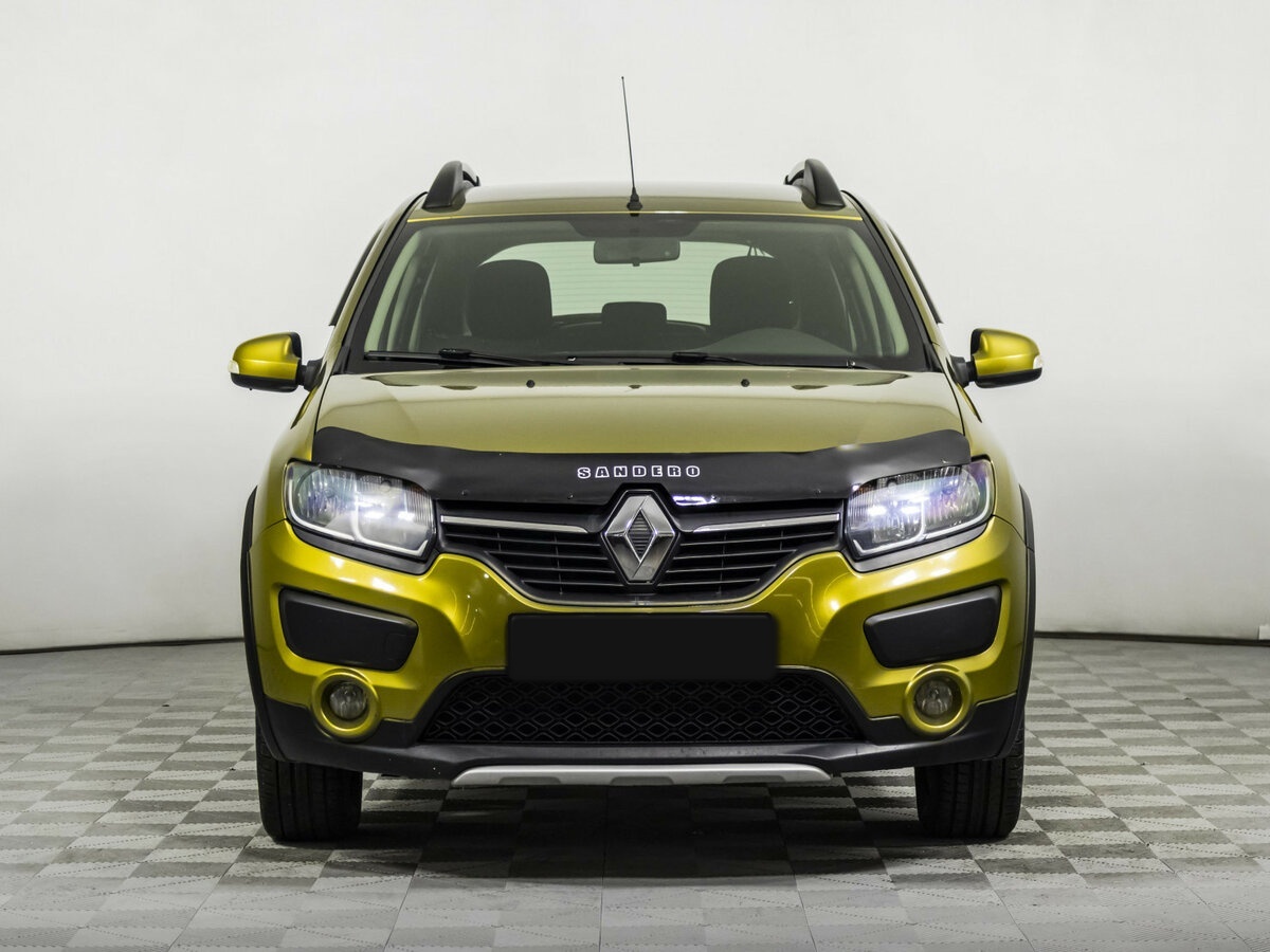 Renault Sandero б/у, 2015, Автоматическая. Фото: #1