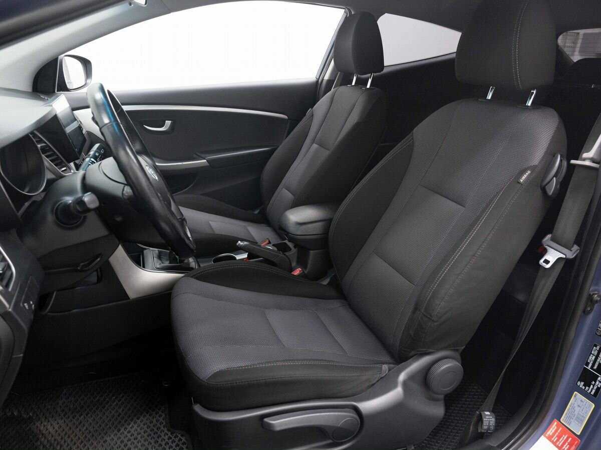 Hyundai i30 б/у, 2013, Механическая. Фото: #9