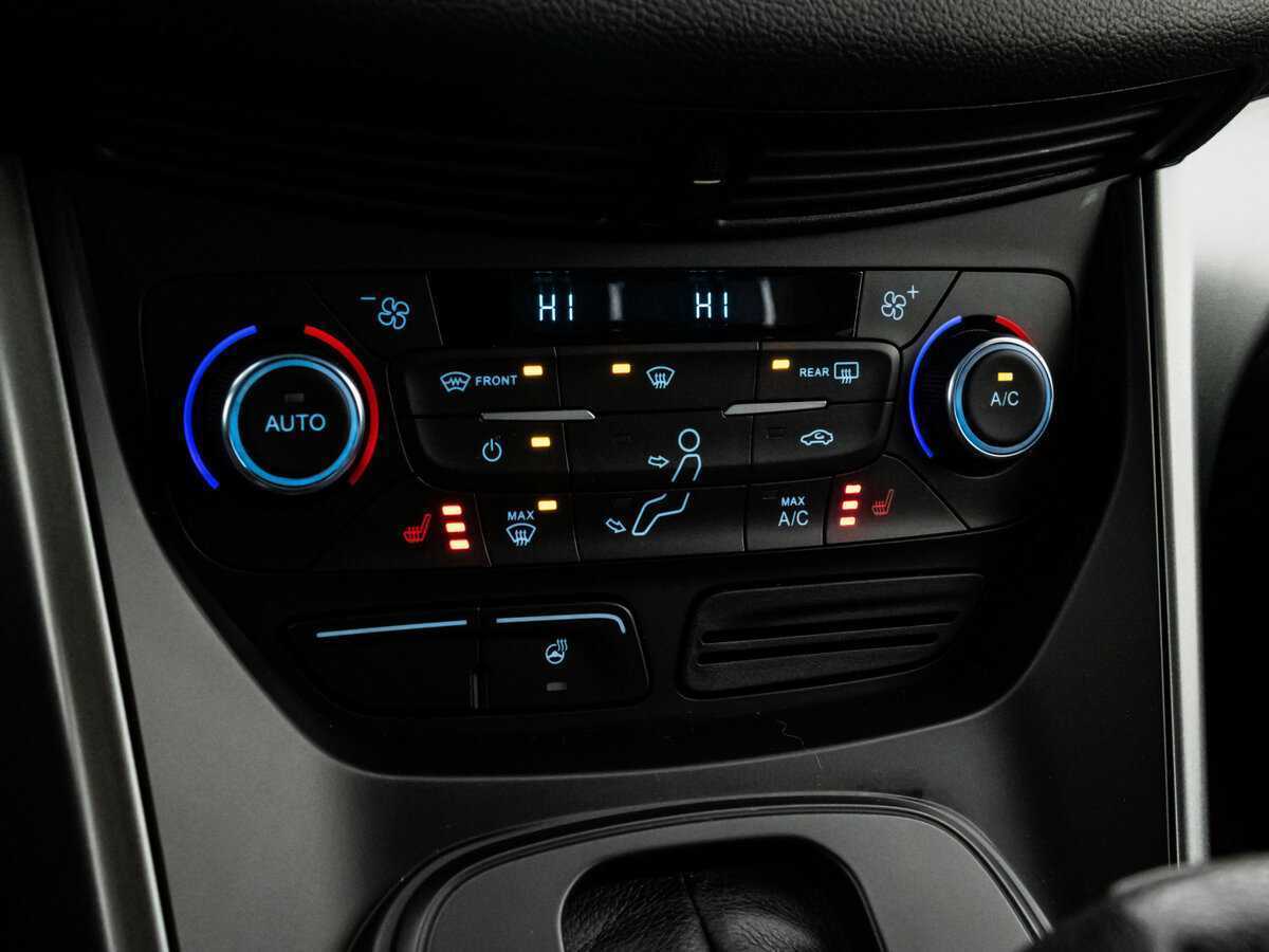 Ford Kuga б/у, 2017, Автоматическая. Фото: #9