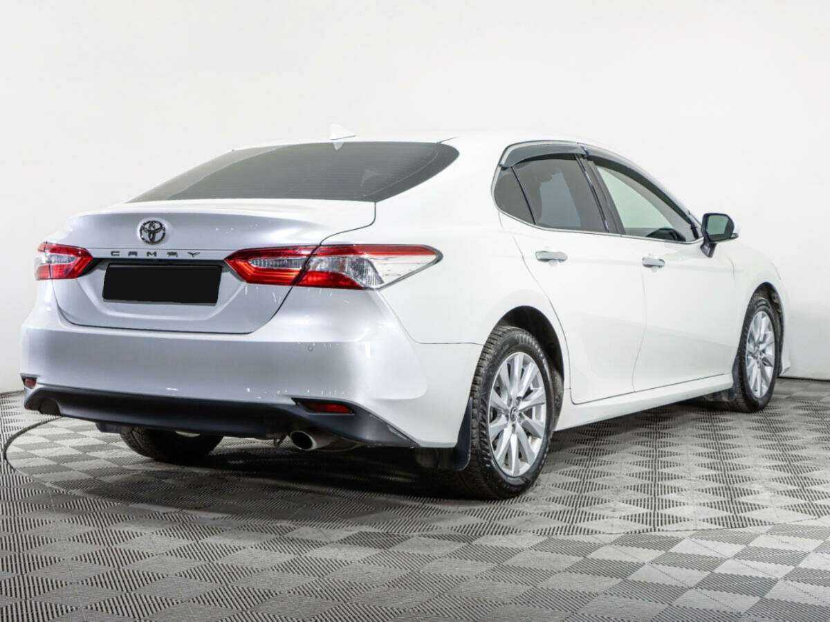 Toyota Camry б/у, 2018, Автоматическая. Фото: #4
