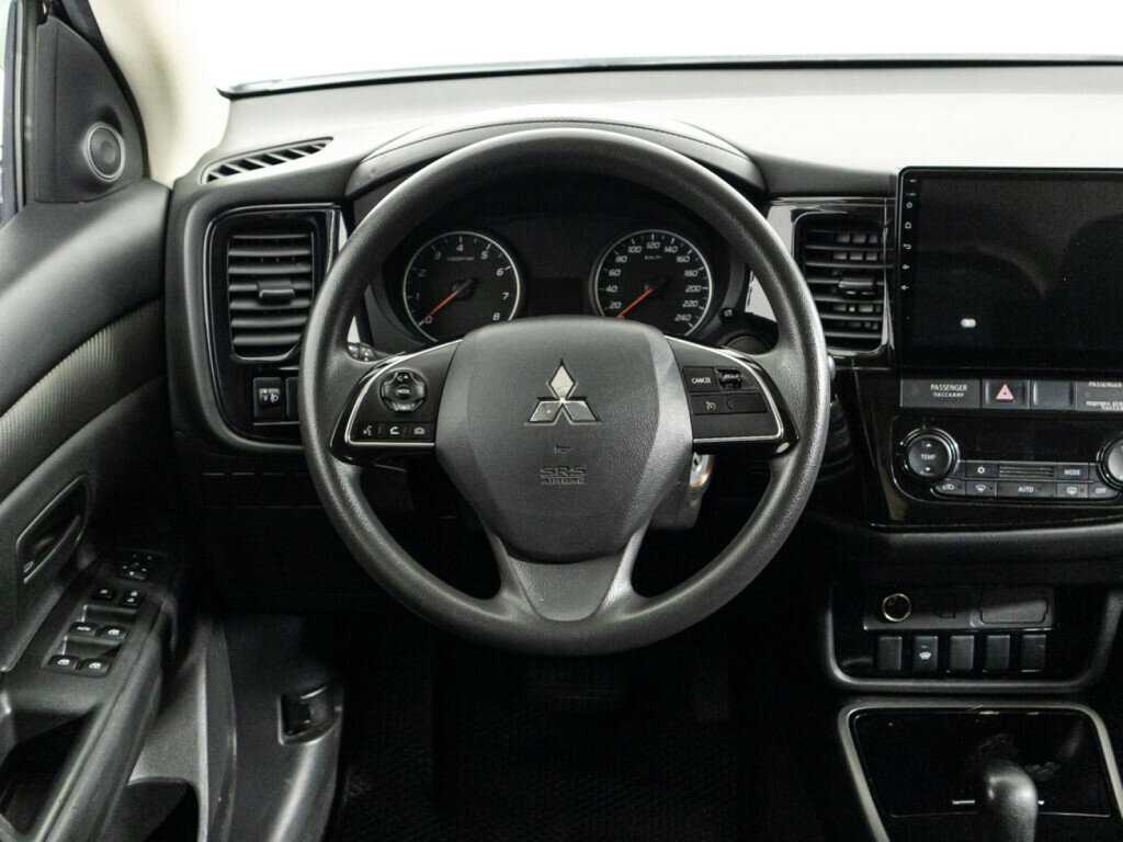 Mitsubishi Outlander б/у, 2018, Вариатор. Фото: #16