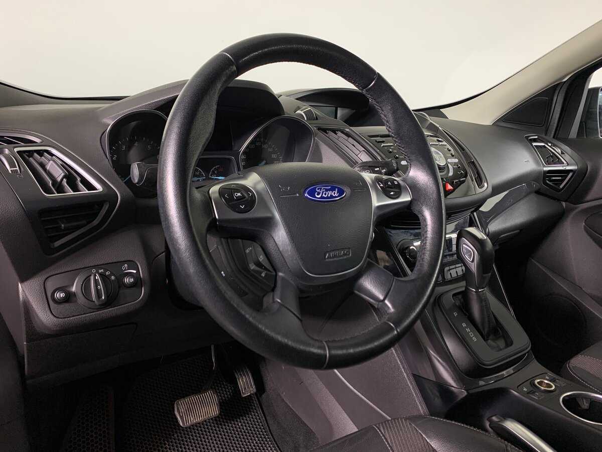 Ford Kuga б/у, 2016, Автоматическая. Фото: #11
