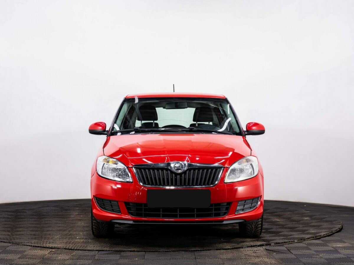 Skoda Fabia б/у, 2013, Механическая. Фото: #1