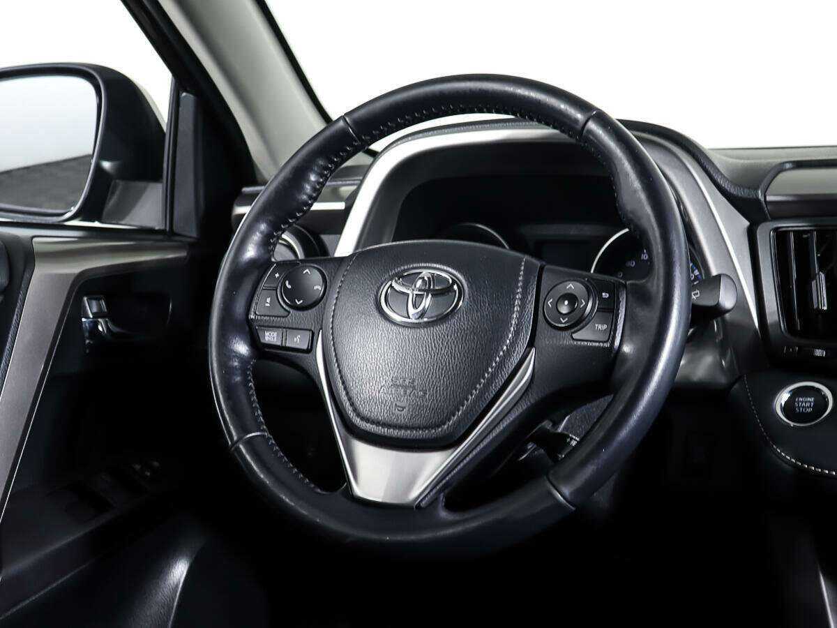 Toyota RAV4 б/у, 2018, Автоматическая. Фото: #13