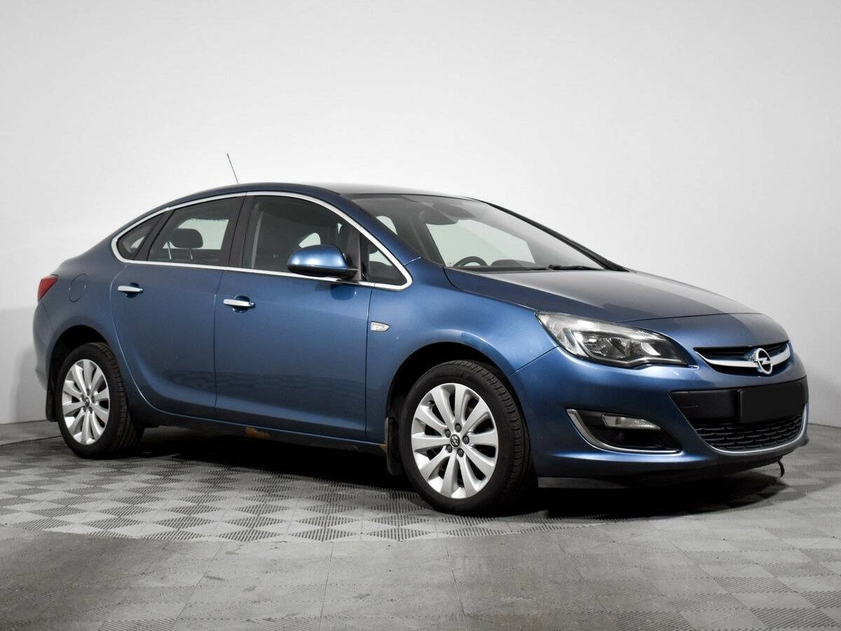 Opel Astra б/у, 2013, Автоматическая. Фото: #2