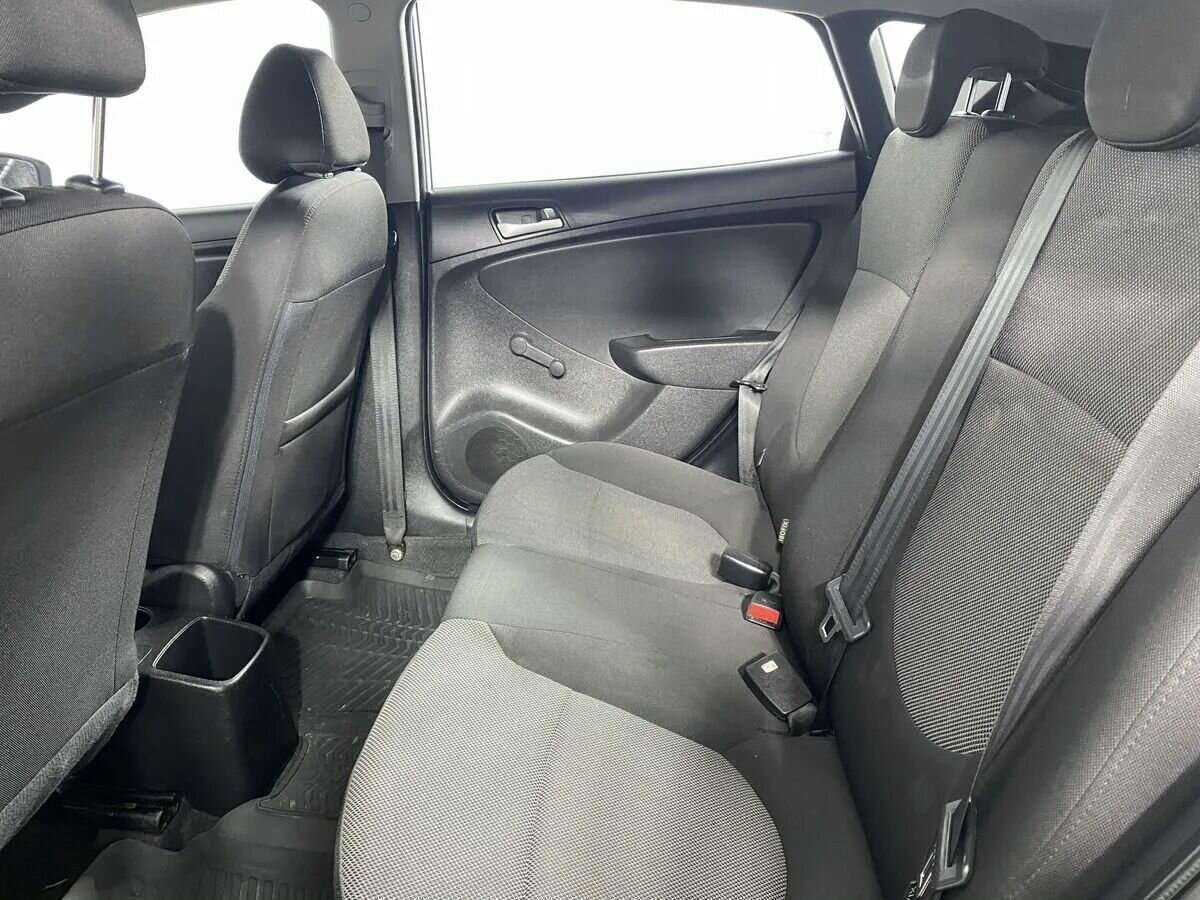 Hyundai Solaris б/у, 2014, Автоматическая. Фото: #8