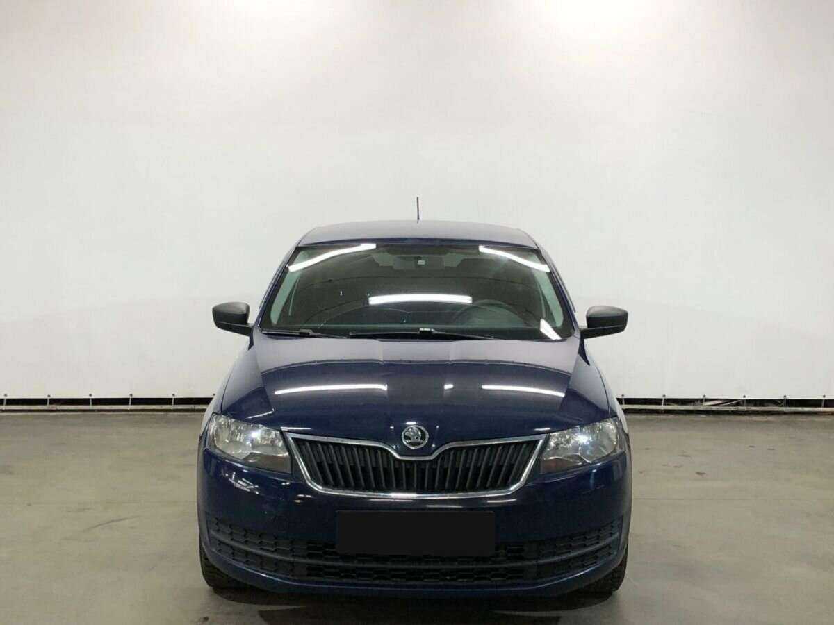 Skoda Rapid б/у, 2015, Механическая. Фото: #1