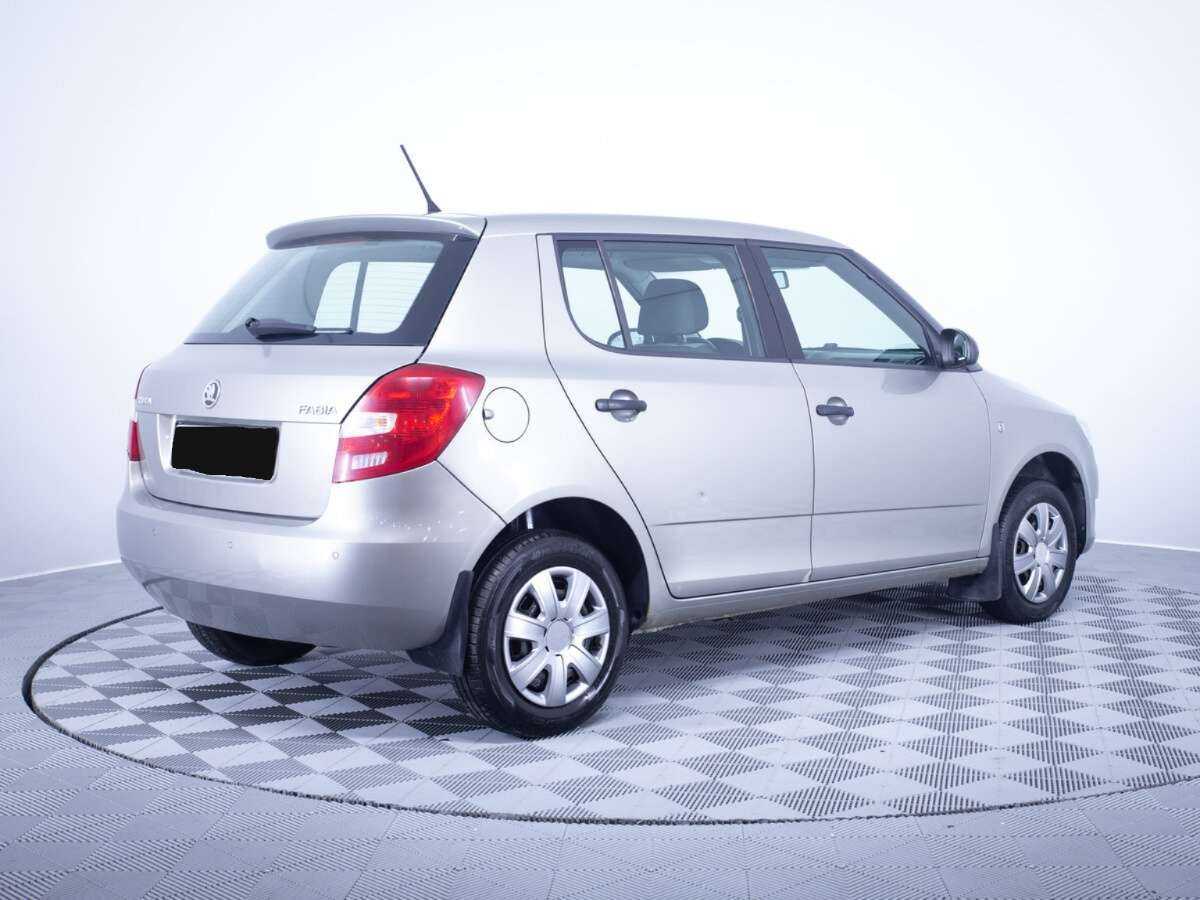 Skoda Fabia б/у, 2013, Механическая. Фото: #6