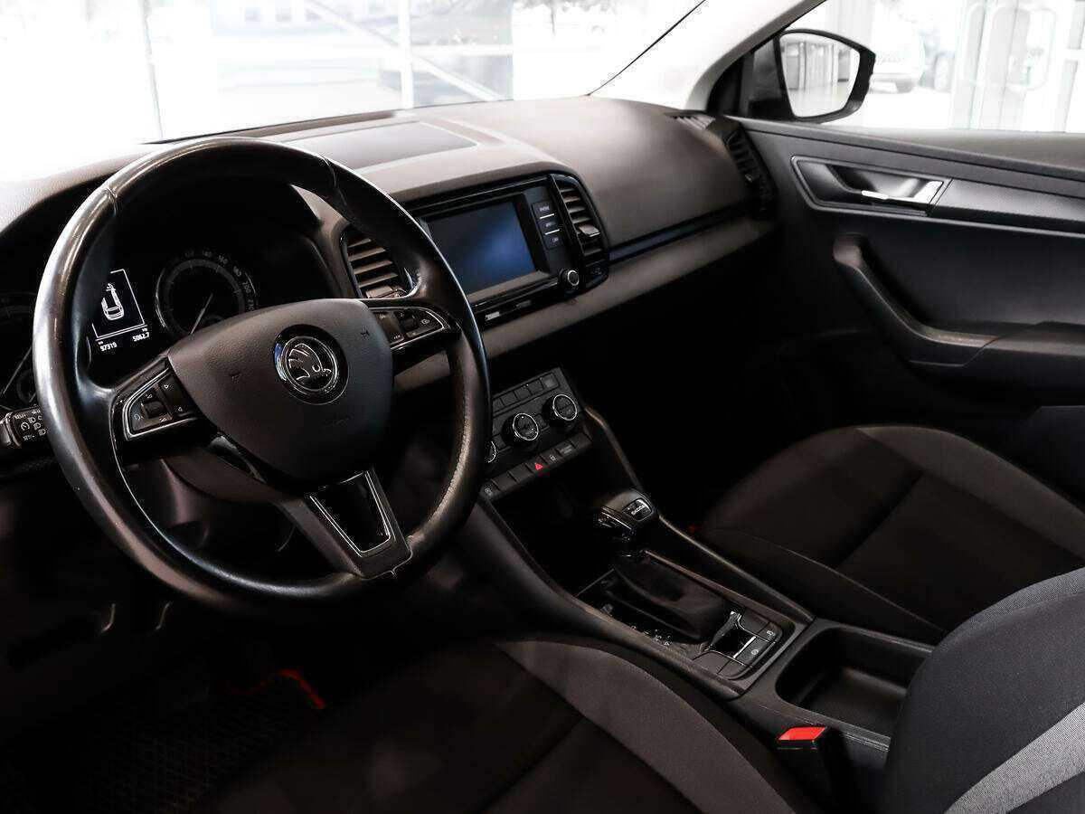Skoda Karoq б/у, 2020, Автоматическая. Фото: #8