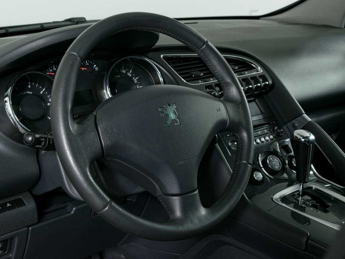Peugeot 3008 б/у, 2012, Автоматическая. Фото: #15