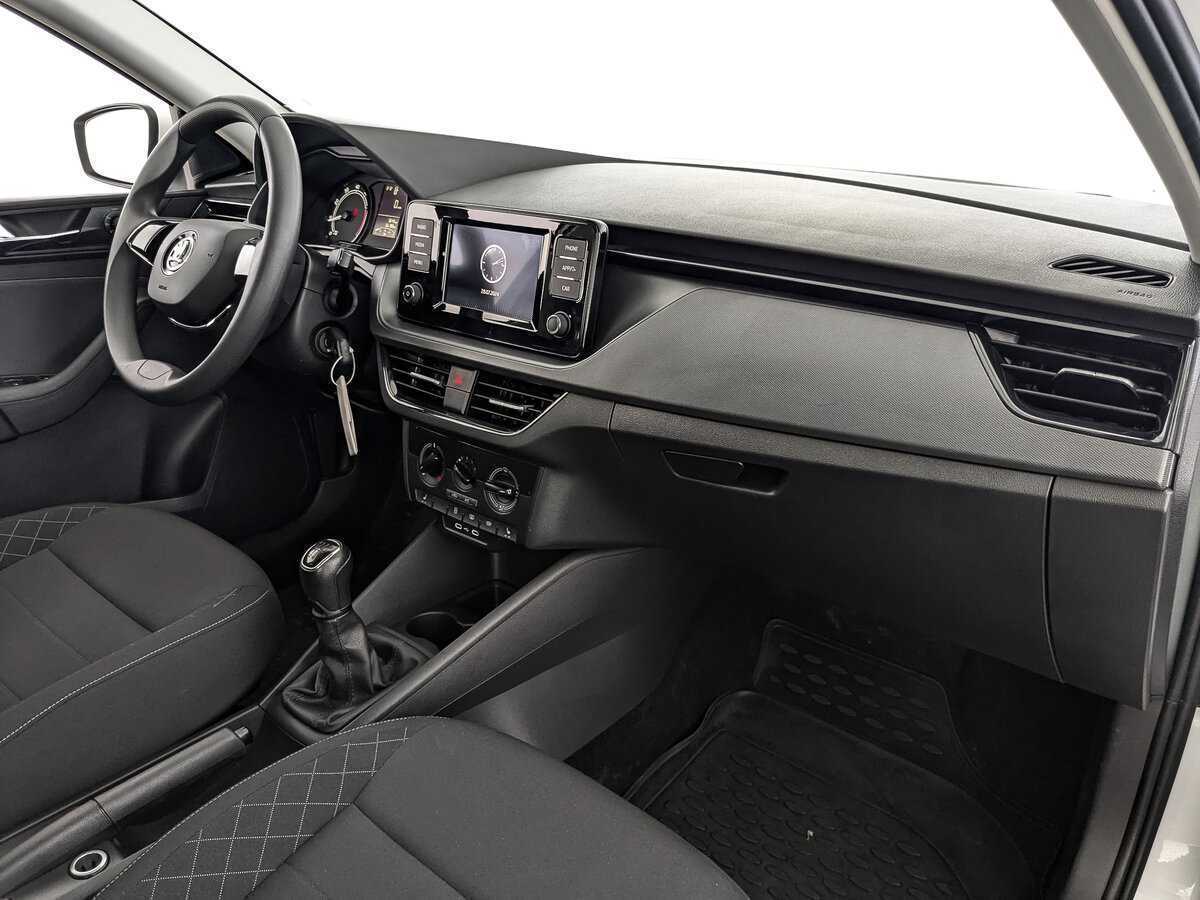 Skoda Rapid б/у, 2020, Механическая. Фото: #8