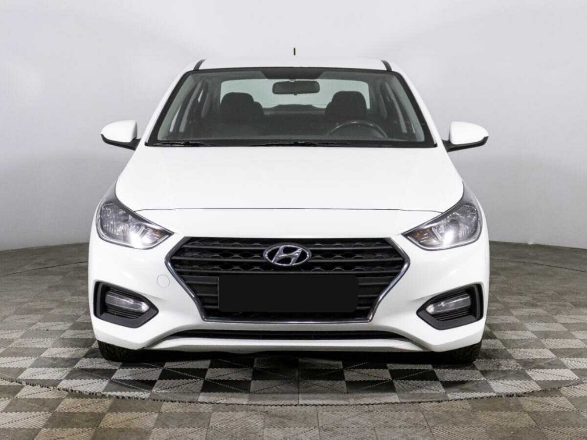 Hyundai Solaris б/у, 2018, Автоматическая. Фото: #1