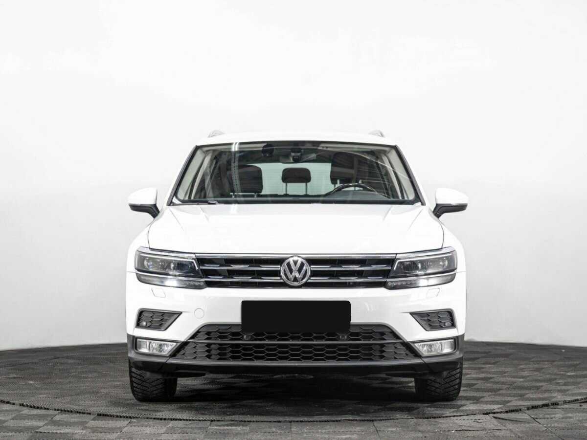 Volkswagen Tiguan б/у, 2017, Роботизированная. Фото: #1