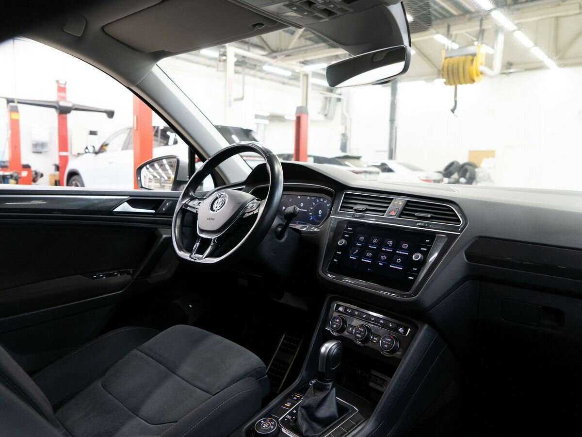 Volkswagen Tiguan б/у, 2019, Роботизированная. Фото: #19