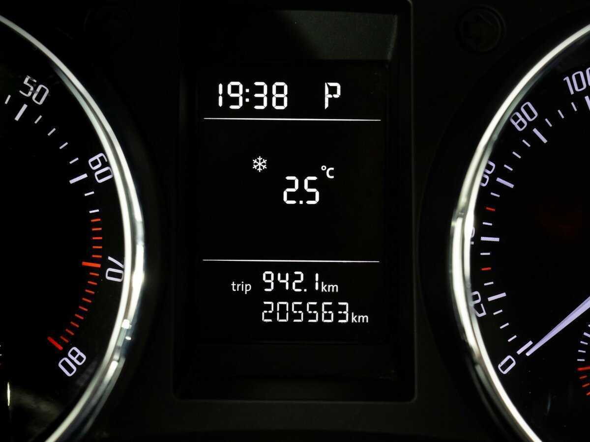 Skoda Yeti б/у, 2012, Роботизированная. Фото: #10