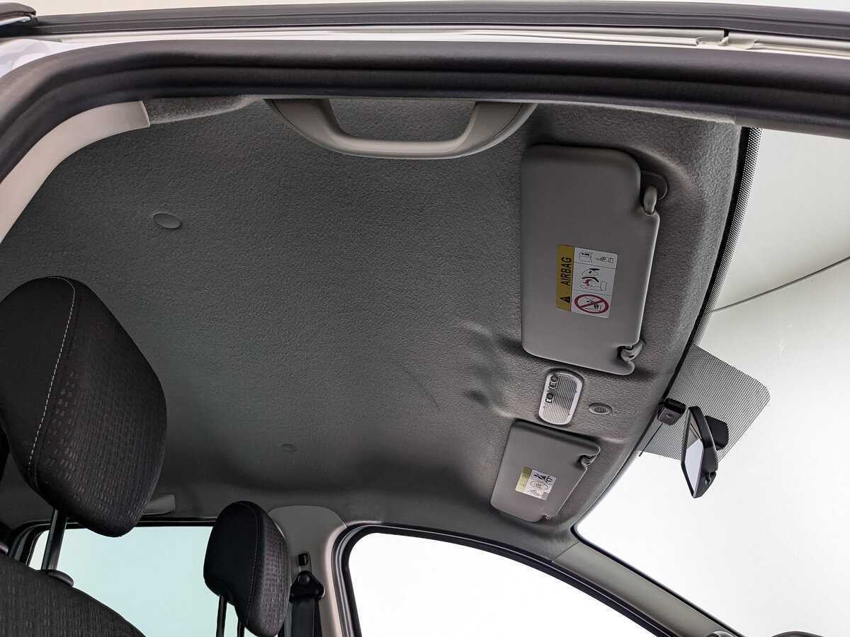 Nissan Terrano б/у, 2015, Автоматическая. Фото: #17