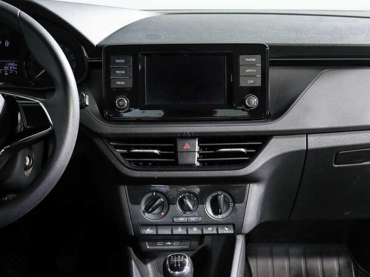 Skoda Rapid б/у, 2020, Механическая. Фото: #12