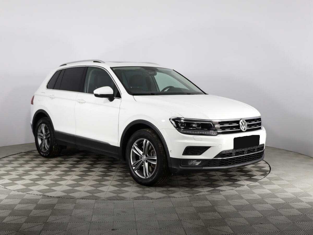 Volkswagen Tiguan б/у, 2018, Роботизированная. Фото: #2