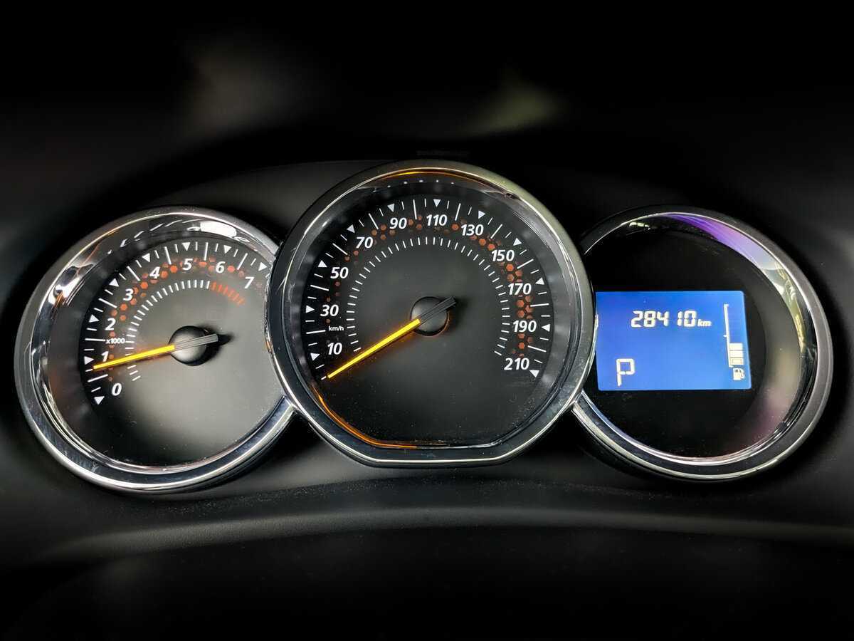 Renault Sandero б/у, 2016, Автоматическая. Фото: #10