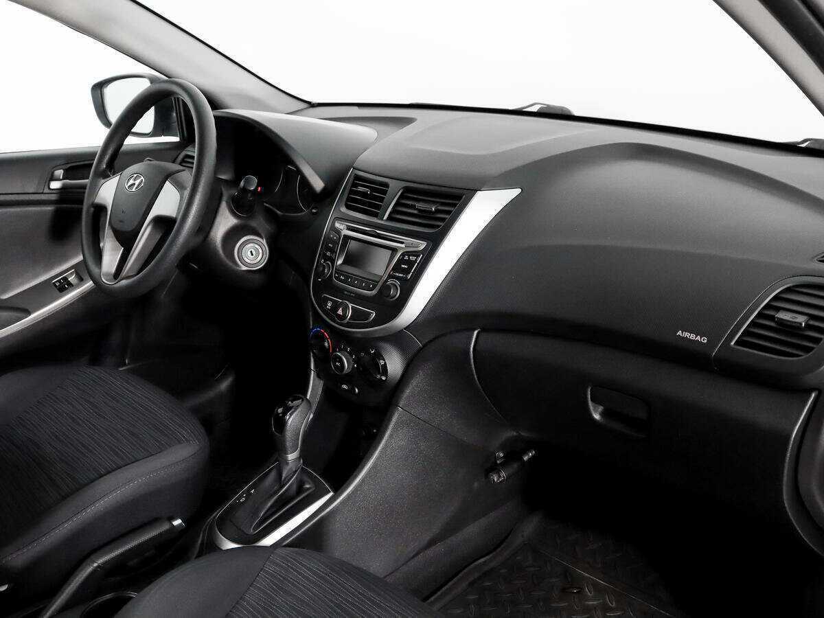 Hyundai Solaris б/у, 2016, Автоматическая. Фото: #10