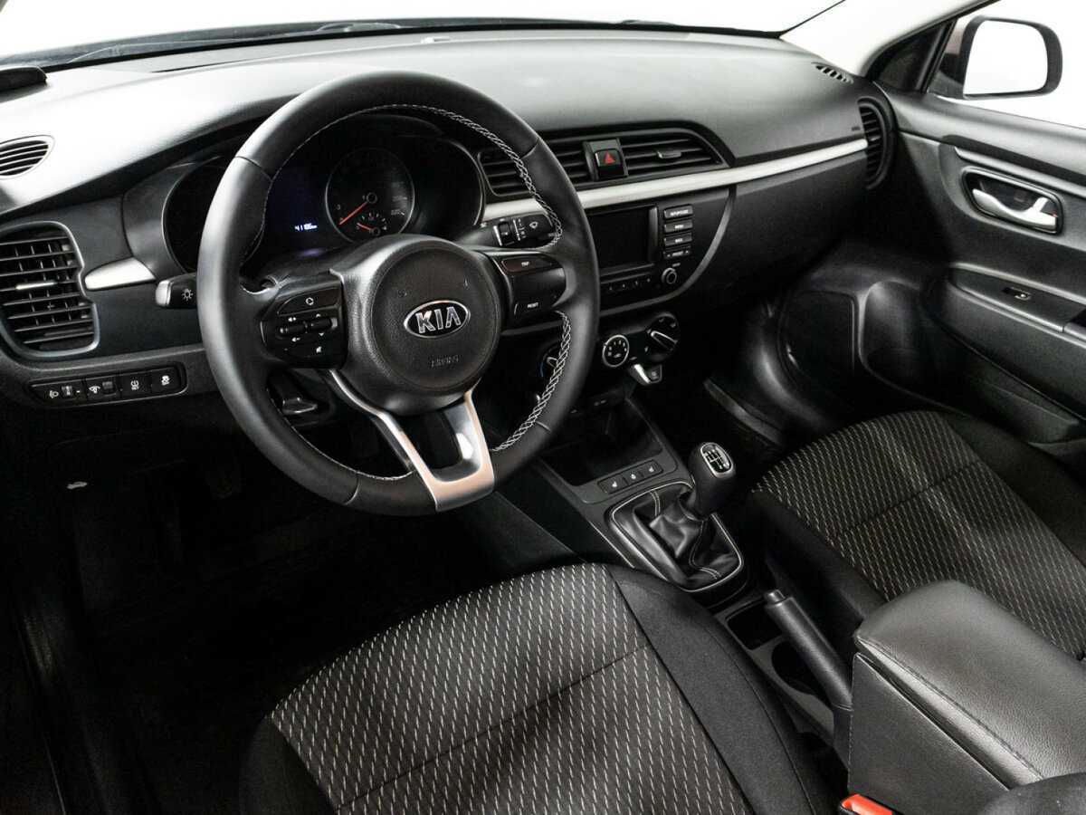 Kia Rio б/у, 2017, Механическая. Фото: #10