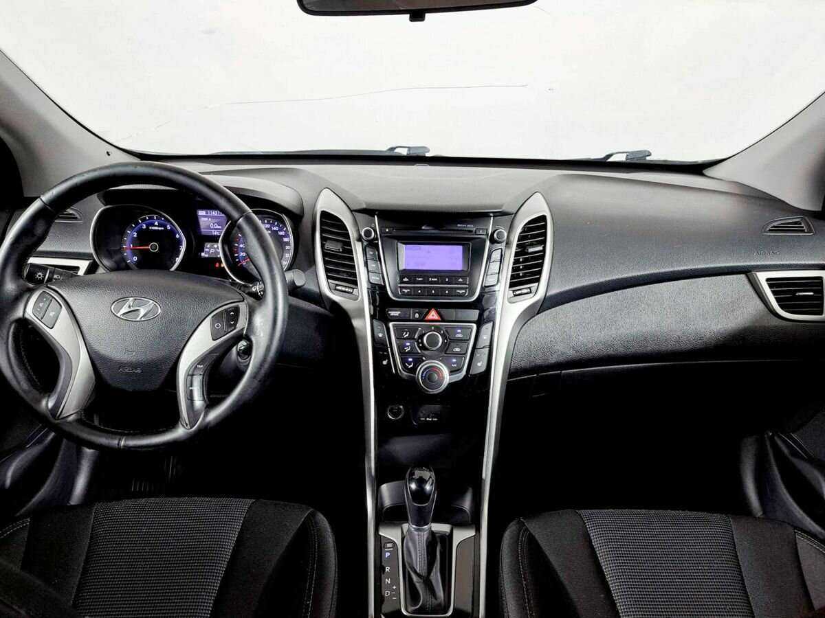 Hyundai i30 б/у, 2012, Автоматическая. Фото: #11