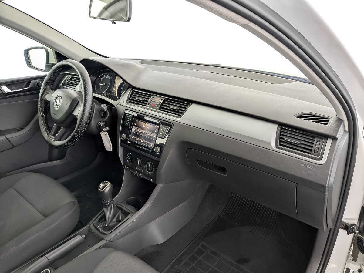 Skoda Rapid б/у, 2017, Механическая. Фото: #10