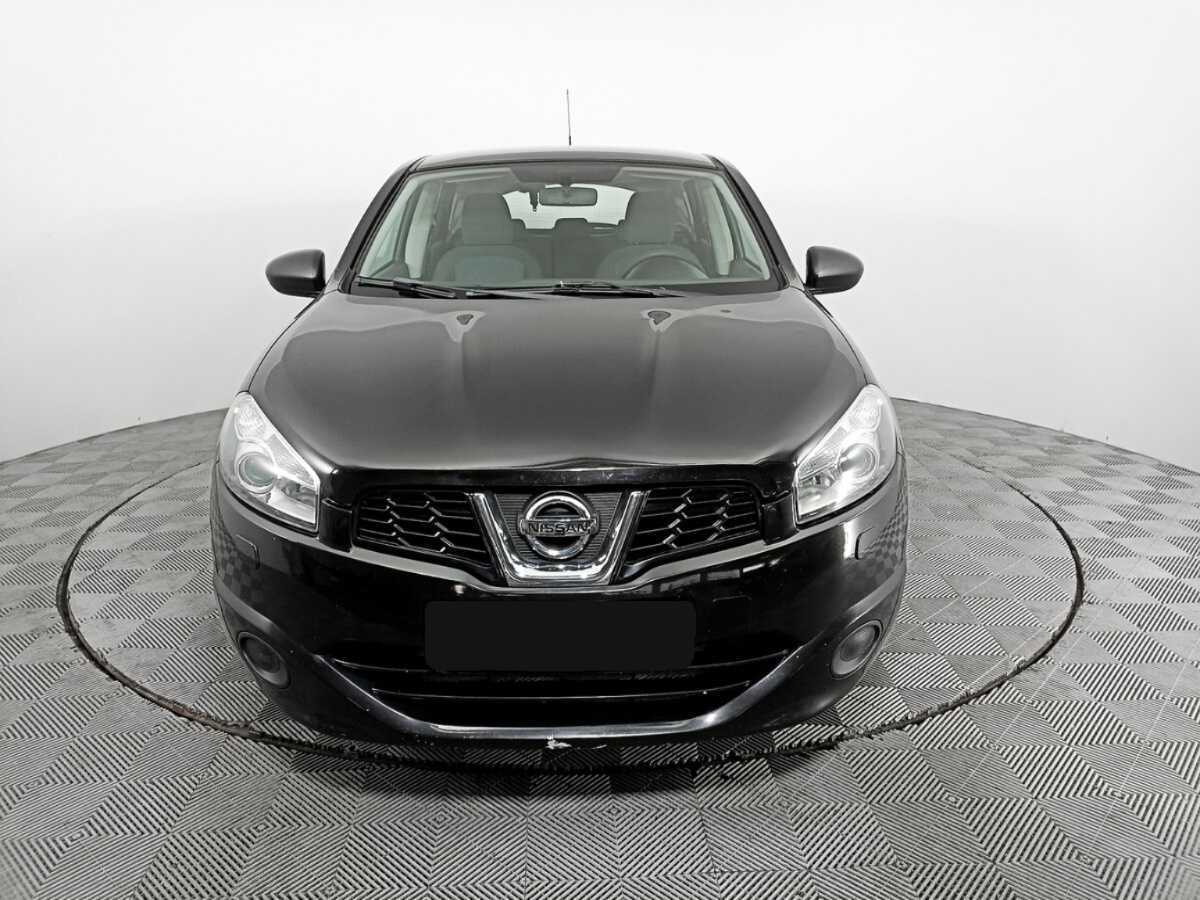 Nissan Qashqai б/у, 2013, Механическая. Фото: #1