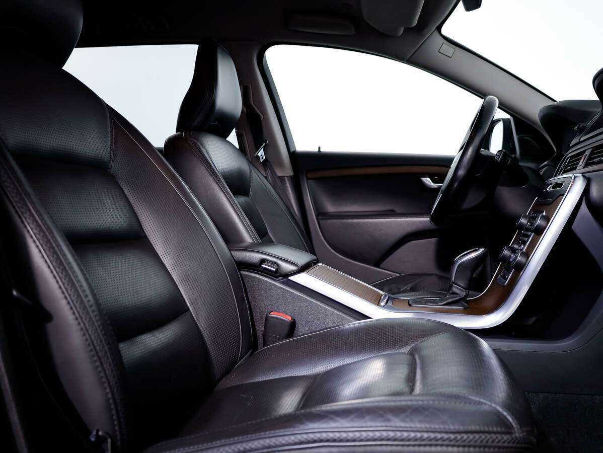 Volvo XC70 б/у, 2014, Автоматическая. Фото: #10