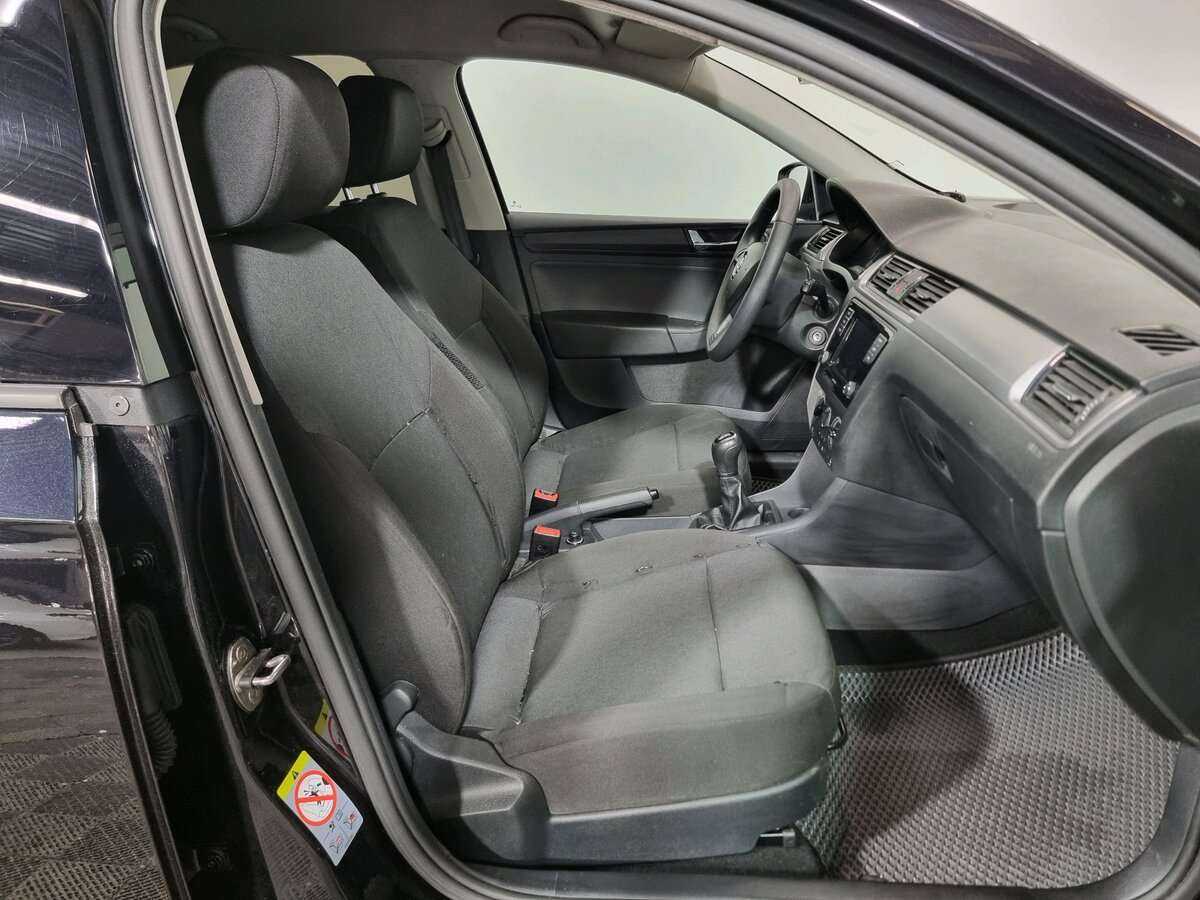 Skoda Rapid б/у, 2019, Механическая. Фото: #8