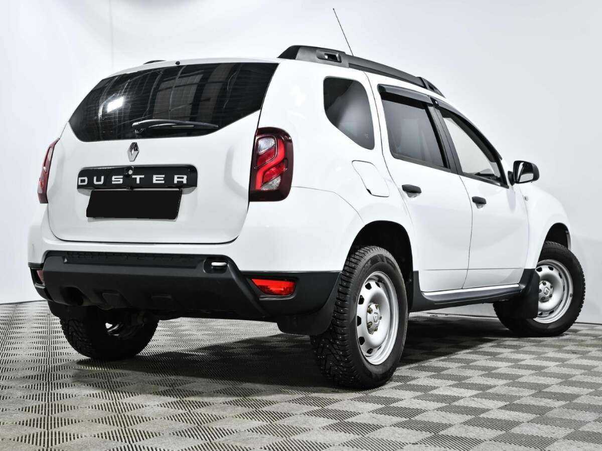 Renault Duster б/у, 2021, Механическая. Фото: #2