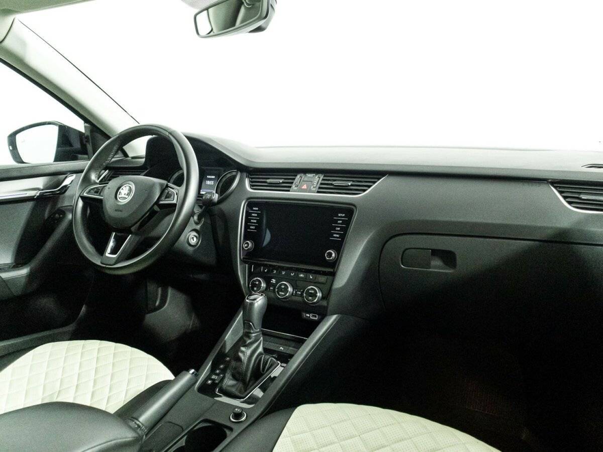 Skoda Octavia б/у, 2018, Автоматическая. Фото: #8