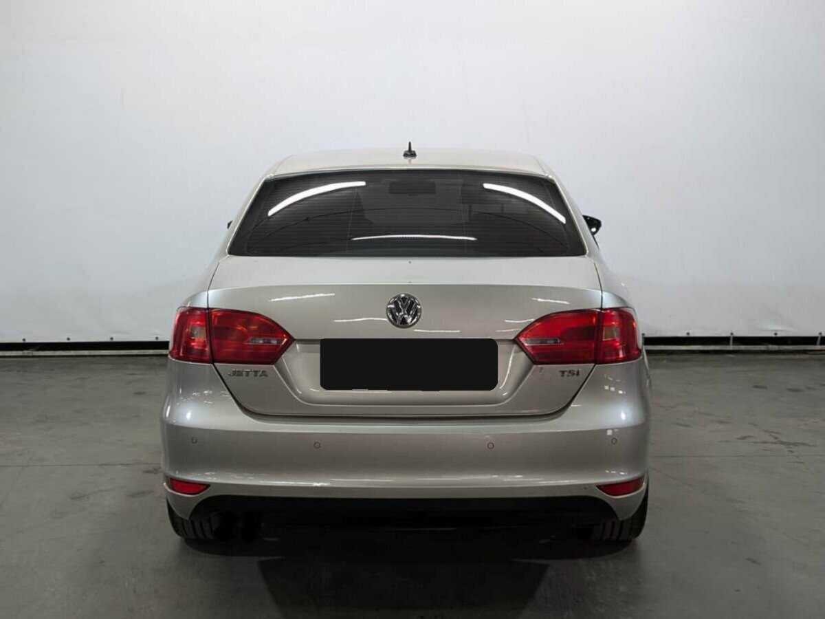 Volkswagen Jetta б/у, 2012, Механическая. Фото: #4