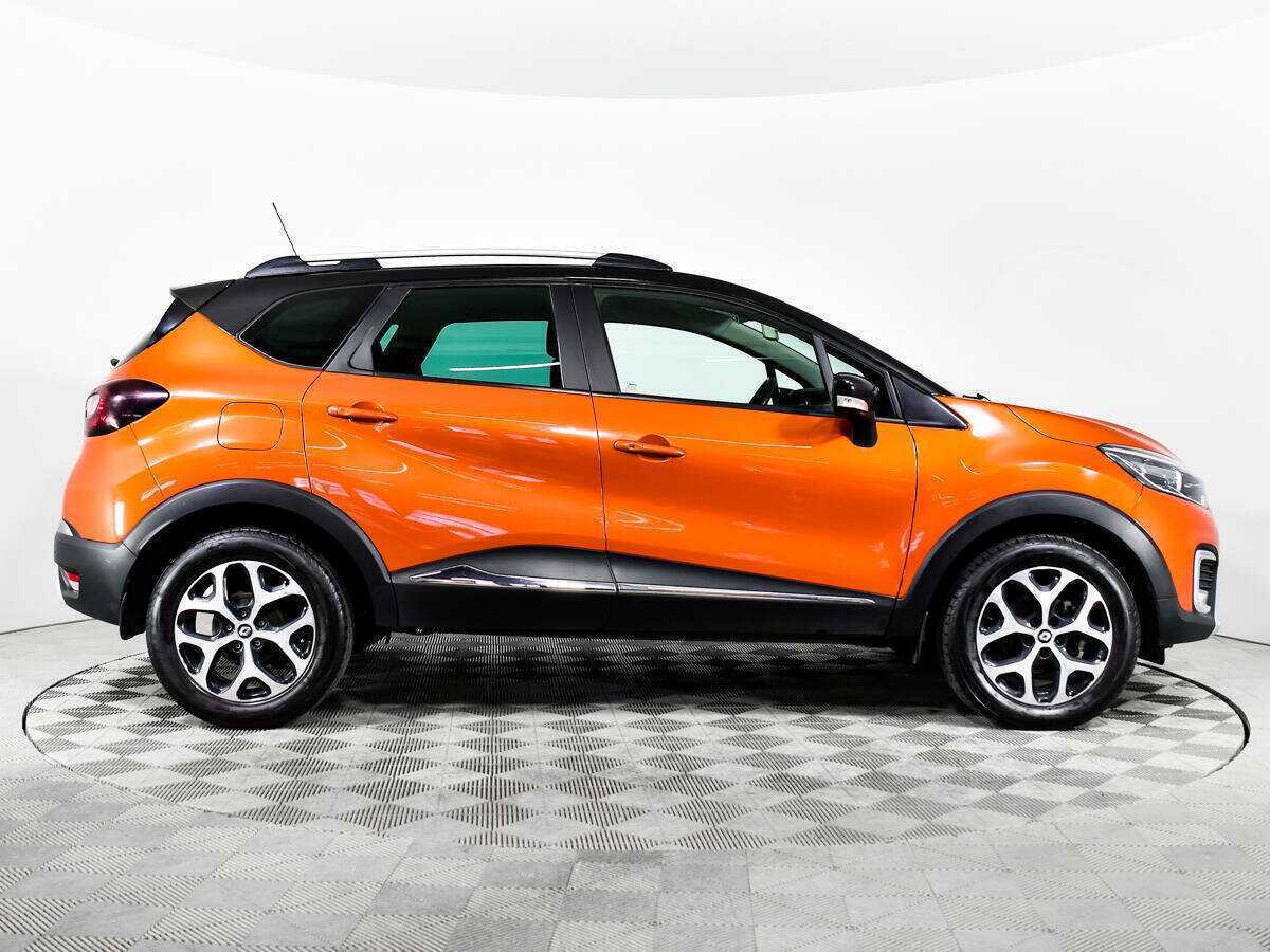 Renault Kaptur б/у, 2017, Механическая. Фото: #3