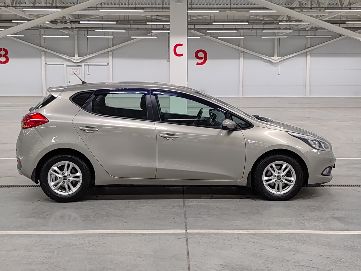 Kia Ceed б/у, 2012, Автоматическая. Фото: #3