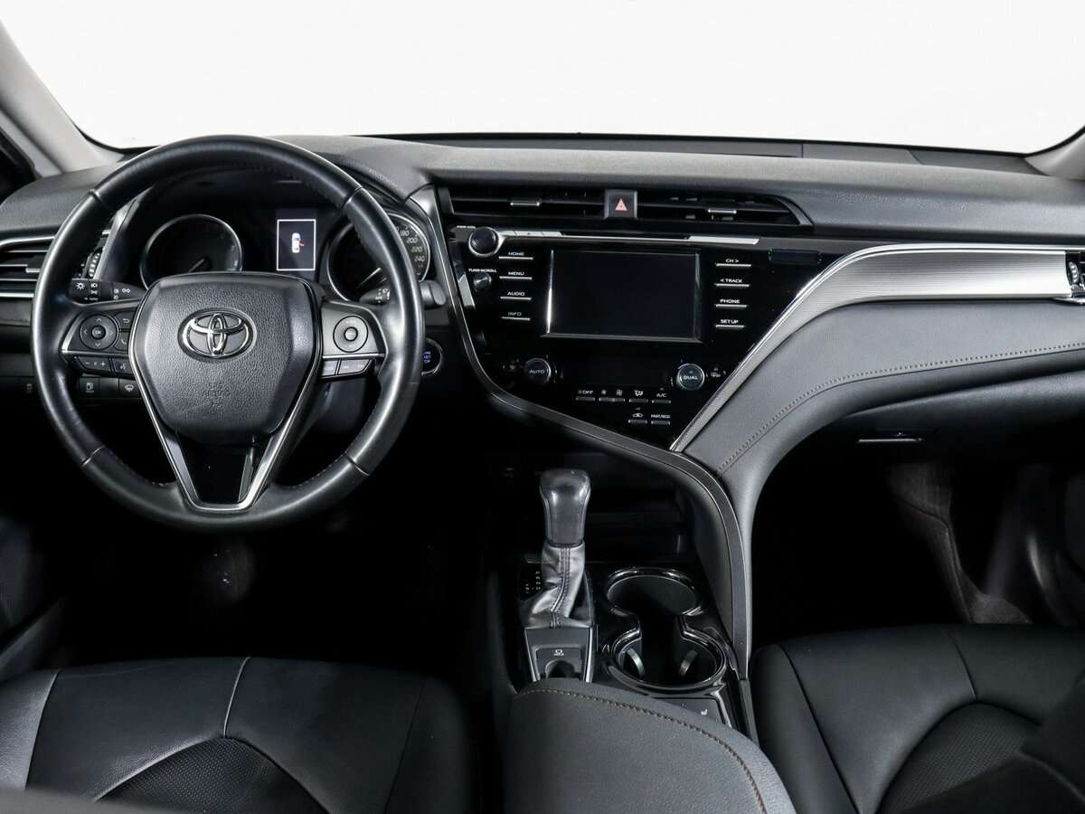 Toyota Camry б/у, 2020, Автоматическая. Фото: #8