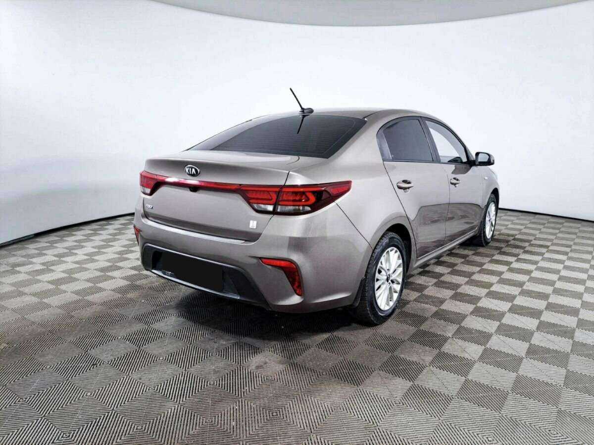 Kia Rio б/у, 2020, Механическая. Фото: #4