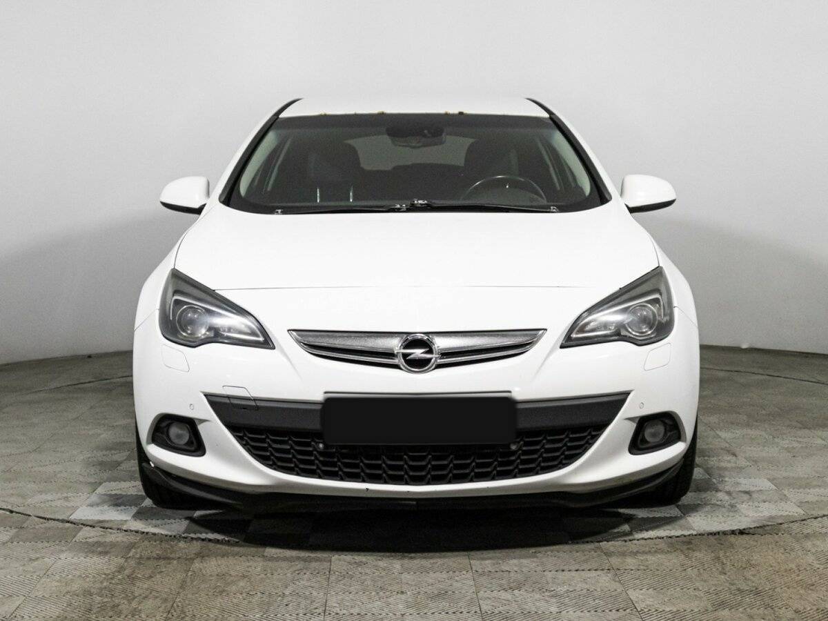 Opel Astra б/у, 2013, Автоматическая. Фото: #1